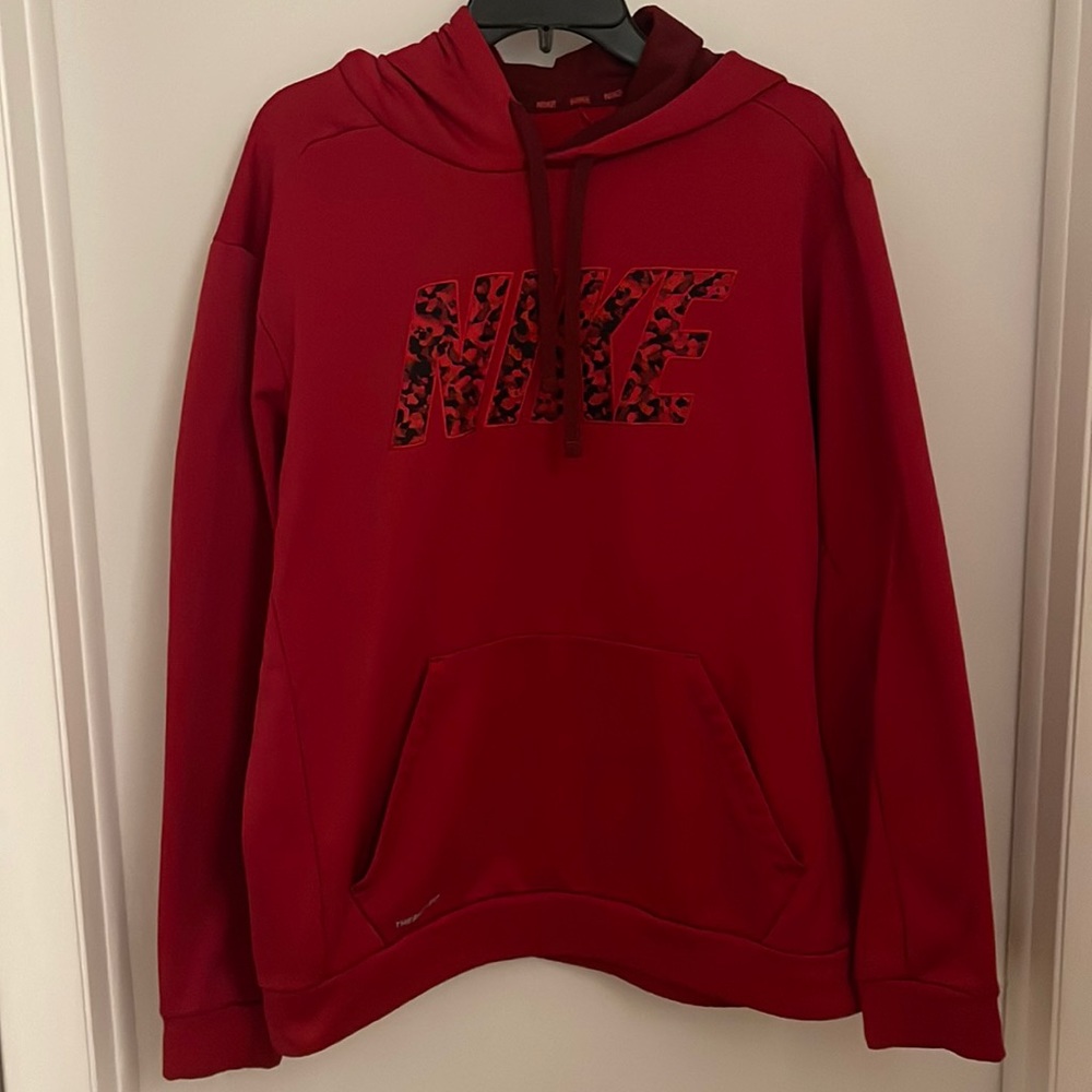 Men’s X-Large pull over hoodie. Good condition.